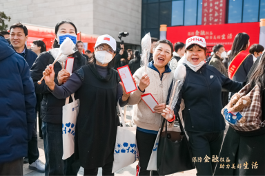 2025-3-14 (分公司)平安產(chǎn)險(xiǎn)河南分公司2025年“穿越華夏消保文化之旅”走進(jìn)鄭州商都遺址643