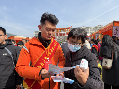 2025-3-14 (分公司)平安產(chǎn)險(xiǎn)河南分公司2025年“穿越華夏消保文化之旅”走進(jìn)鄭州商都遺址836