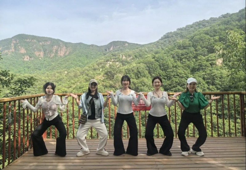 奔赴山野,向幸福出發(fā),!阿五人的度假旅游有多快樂993